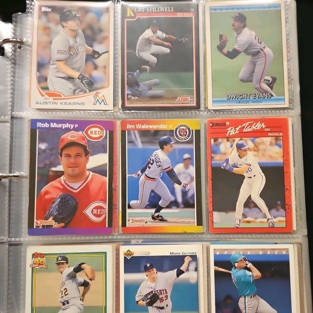 Baseball Trading Card Collection - Picture 7 of 12